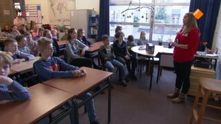 Nos Jeugdjournaal - Avond - Nos Jeugdjournaal